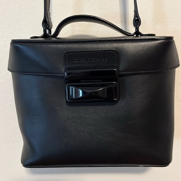 GIA/RHW Black Handbag - Picture 1 of 7